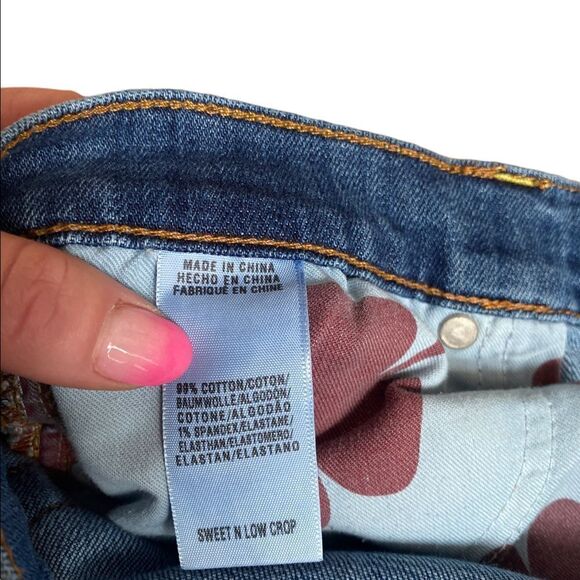 Lucky Brand Sweet N Low Crop Jean Size 8/29 - Picture 7 of 7